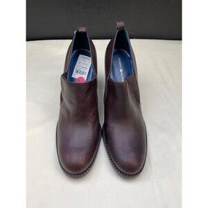Tommy Hilfiger Women's Brown Leather Slip on Shoes/Heels 3.5" size 9.5 SKU 5818